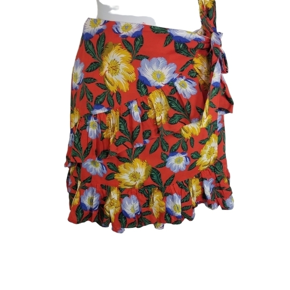 The Fifth Label floral wrap ruffle mini skirt - Picture 2 of 9